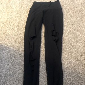 Women’s Aenie leggings with rips